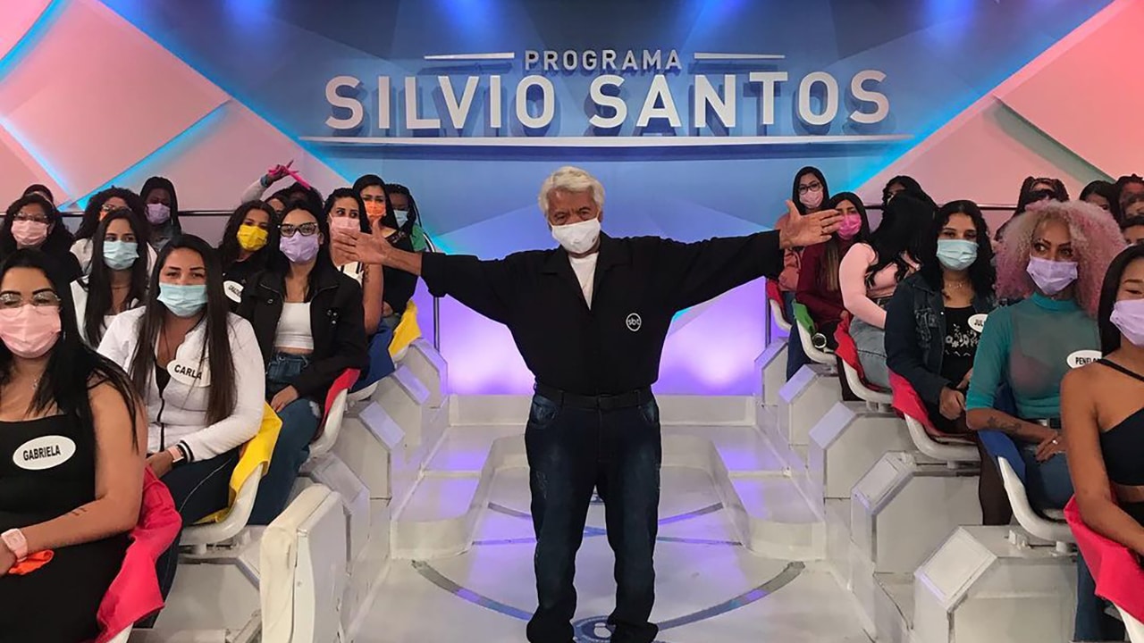 Roque conta como conheceu Silvio Santos 